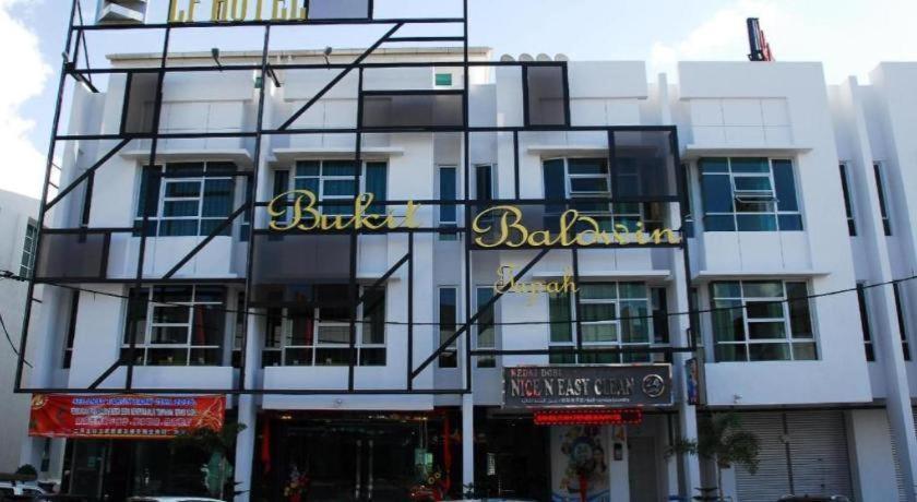 Lf Hotel Tapah Экстерьер фото