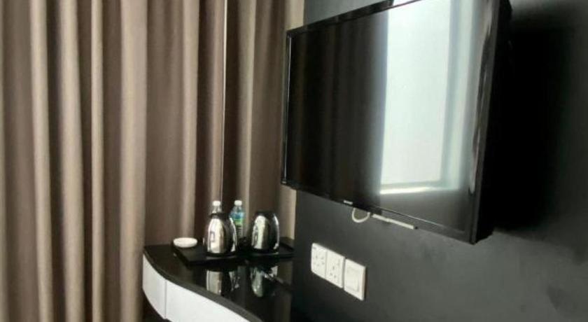Lf Hotel Tapah Экстерьер фото